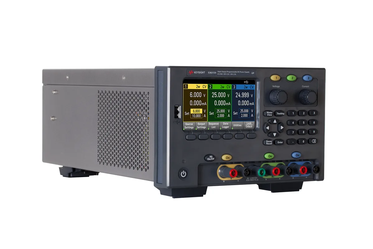 Источник питания Keysight E36313A